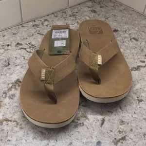 reef voyage le sandals